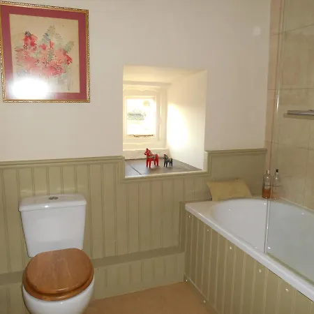 Low Hall Country House Oda ve Kahvaltı *